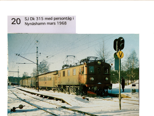 20. SJ Dk 315 med persontåg i Nynäshamn mars 1968