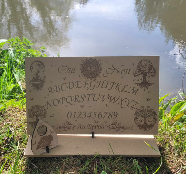 Ouija arbre de vie MDF +goutte +supports modèle expo