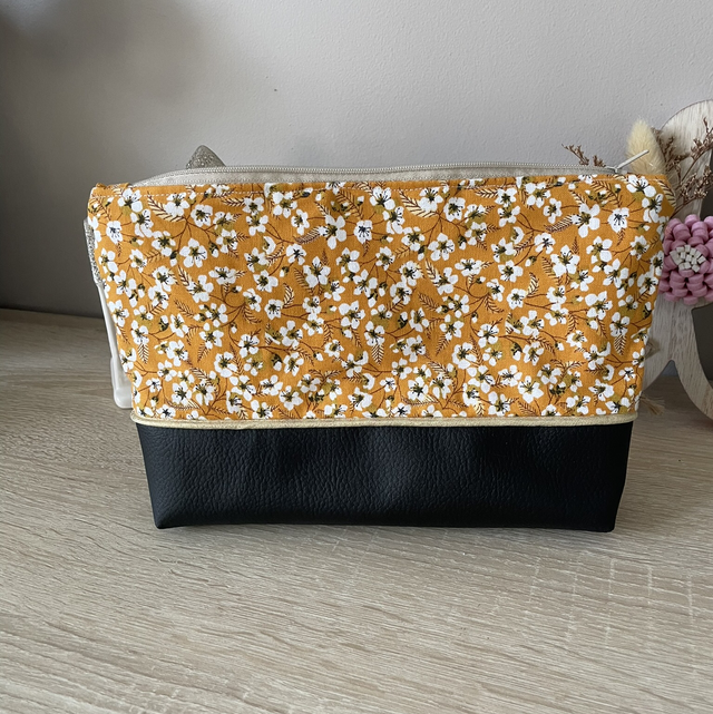 Trousse maquillage iris 