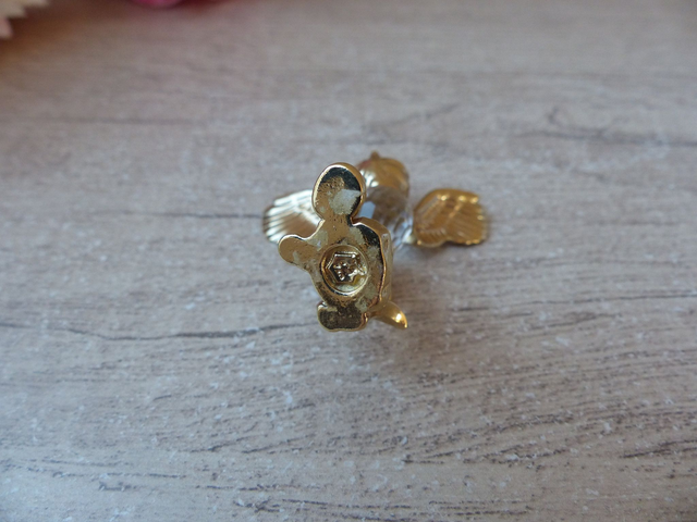 Mini chouette dorée en métal et résine à facettes – Figurine Hibou scintillant en résine, symbole de sagesse et envol, idée cadeau fête