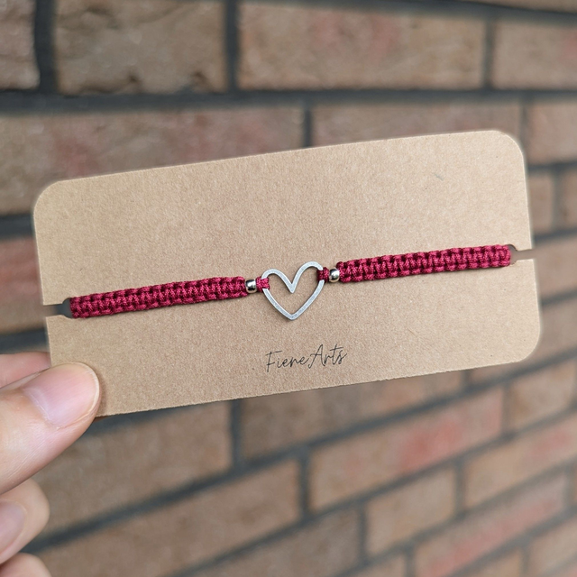 großes Herz - makramee Armband mit Edelstahlverbinder