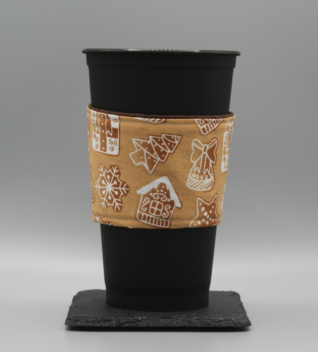 Gingerbread cup cozy