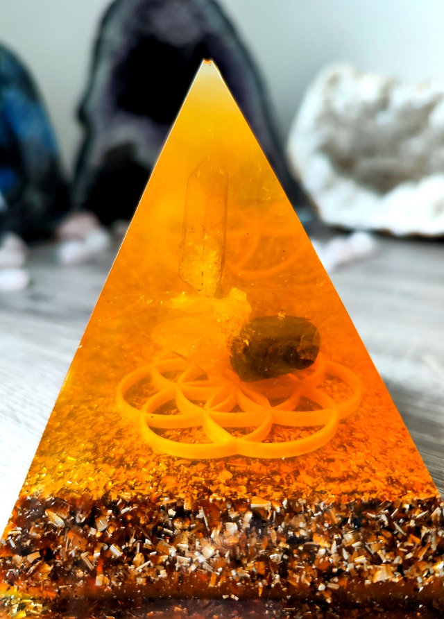 Grande Pyramide orange