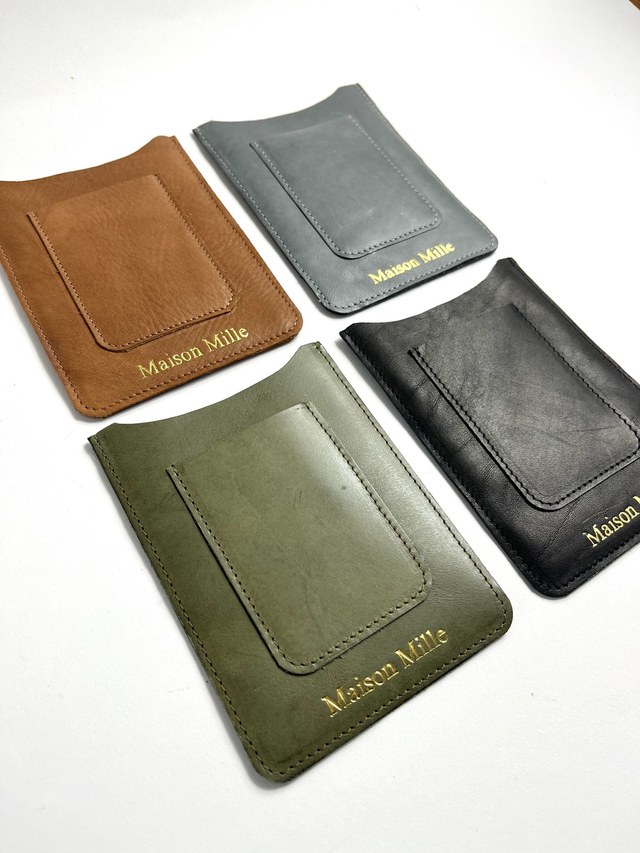 Étui passeport cuir L&#039;EXILE