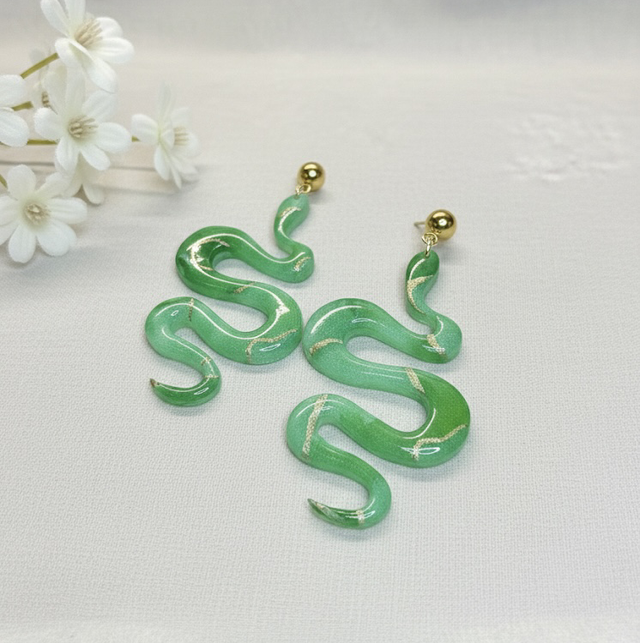 Boucles d’oreilles Serpent "Émeraude Mystique"