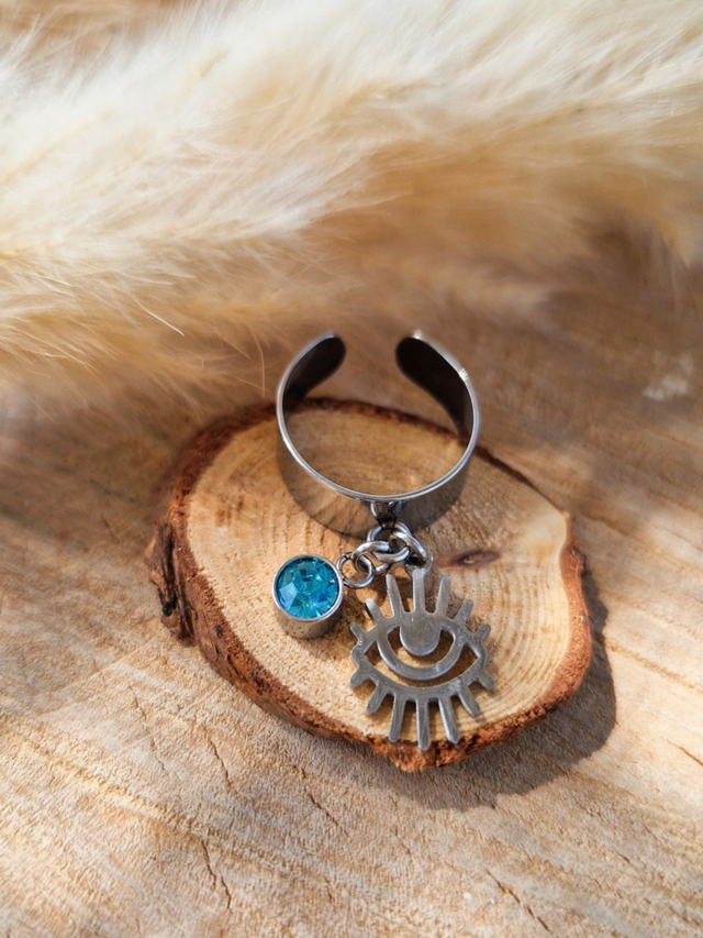 Bague à breloques – Œil & Pierre Bleue