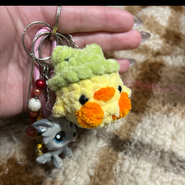 Porte-clés Poussin Chapeau Grenouille