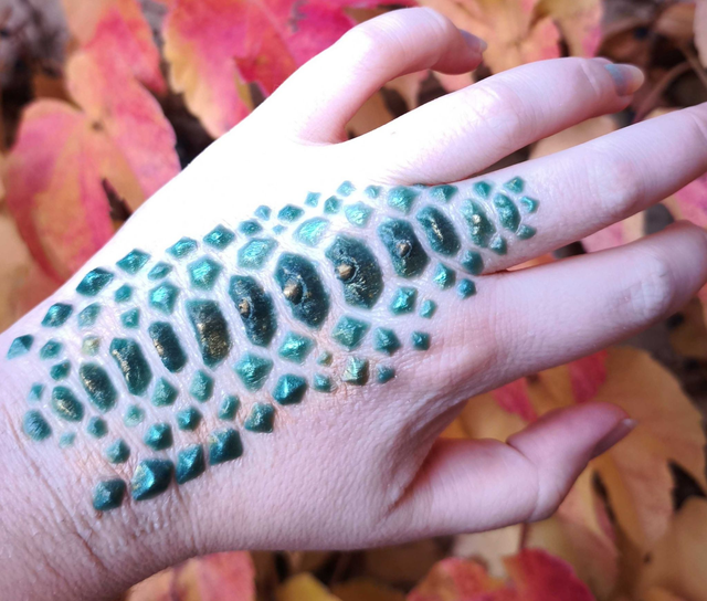 Schuppen Dragon- HD Prosthetic