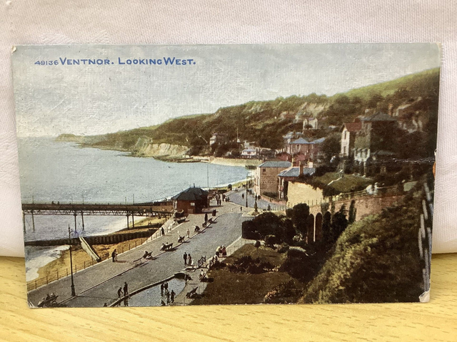 Ventnor, Looking West, Isle of Wight, Posted 1920 The Photochrom Co. Ltd Antique postcard. No. R895 £2.50