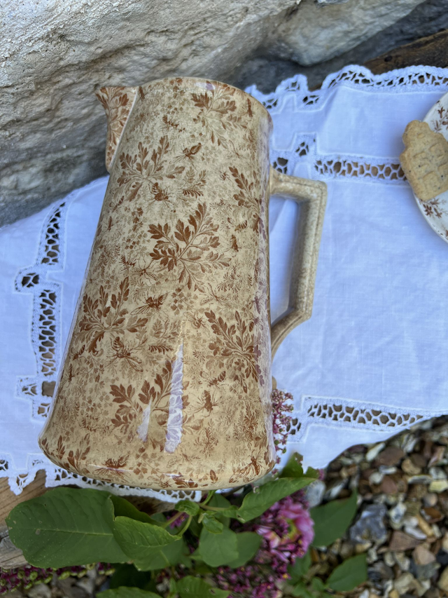 PERSE- Grand pichet Sarreguemines - Terre de Fer