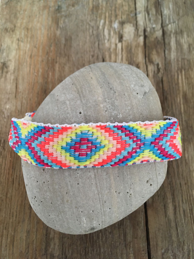 BRACELET ETHNIQUE MULTICOLORE