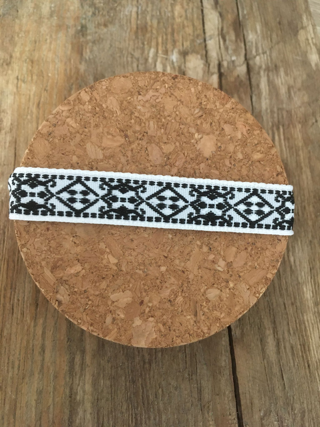 BRACELET RUBAN MOTIF ETHNIQUE