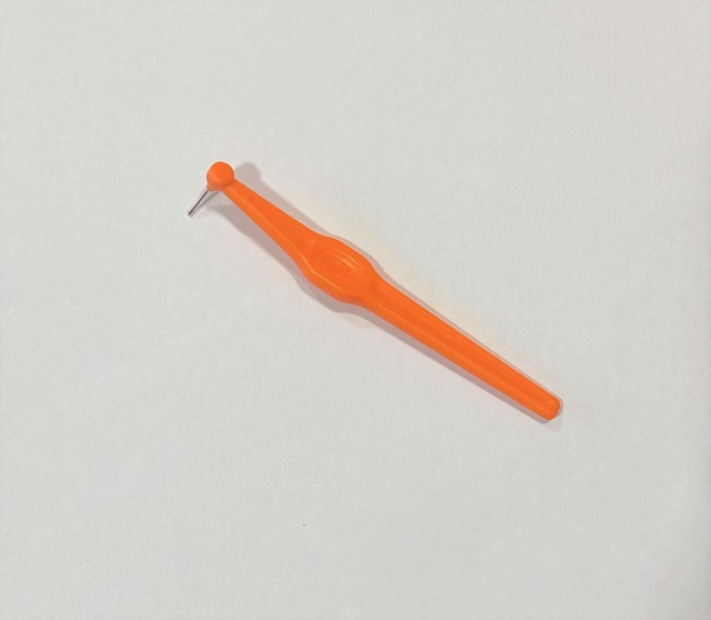 Tepe Long Handled Brush - Orange.