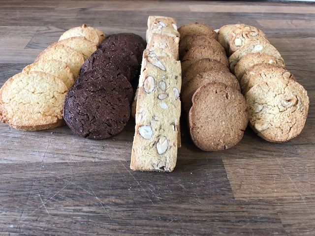 BISCUITS 100g