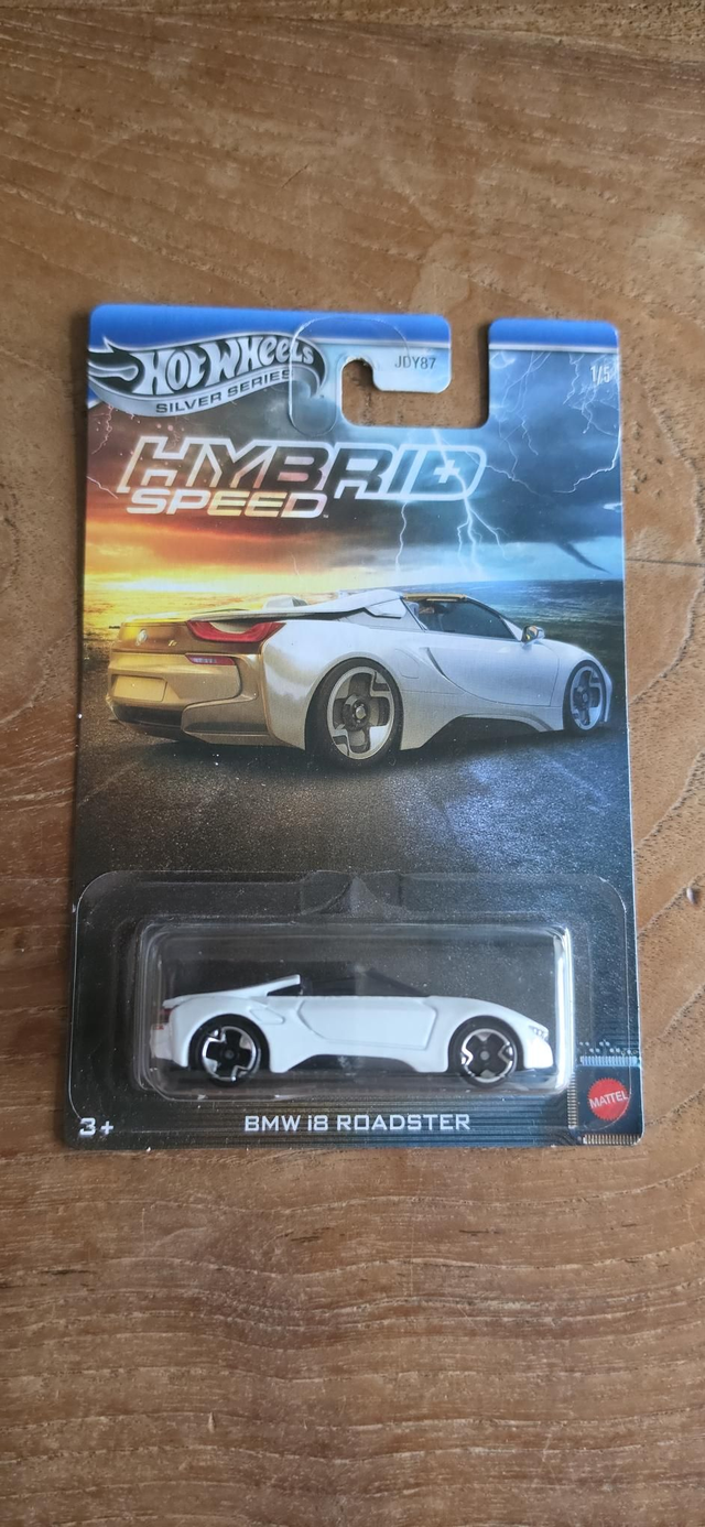 Bmw i8 roadster 