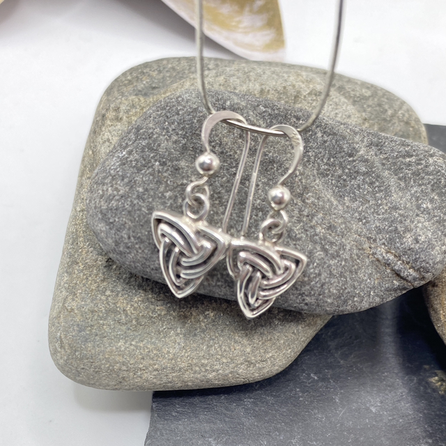 REFURBISHED Celtic Triple Knot Dangle Hook Earrings Vintage Sea Gems in Sterling Silver