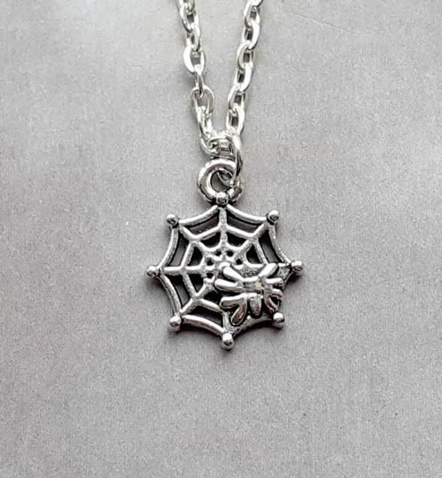 Small Spider Web Necklace 