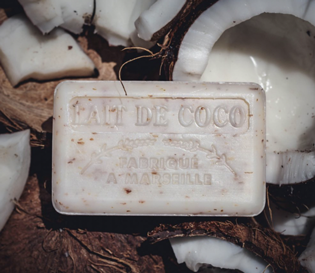 Savonnette Marseillaise Gommage au lait de coco 125 g