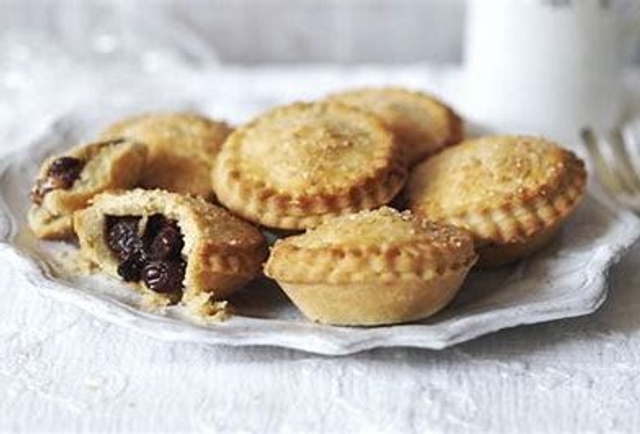 Frozen before BB date 6 pk-Unbranded Mince Pies - SPECIAL OFFER 2 PKS FOR €5