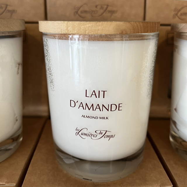 Bougie parfumée artisanale 180gr – Cires végétales & Parfums de Grasse / lait d’amande