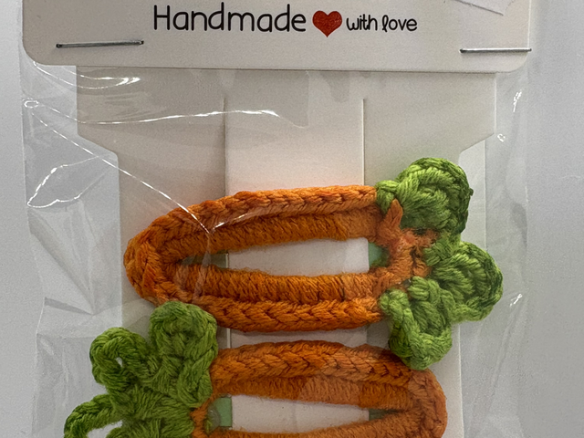 Carrot Clips (2) Small