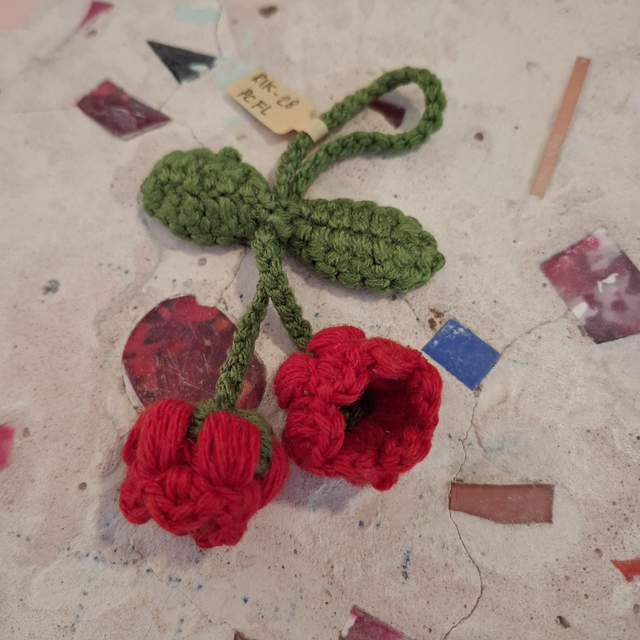 Rik-28 fleurs rouges