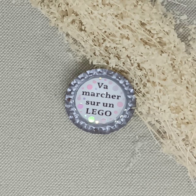 Va Marcher Sur Un LEGO