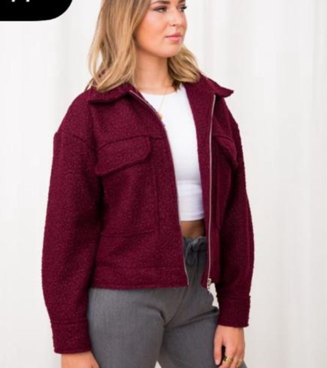 Jasje bouclé met rits bordeaux