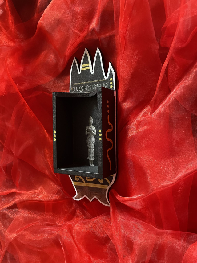 Module à Bibelot - Main