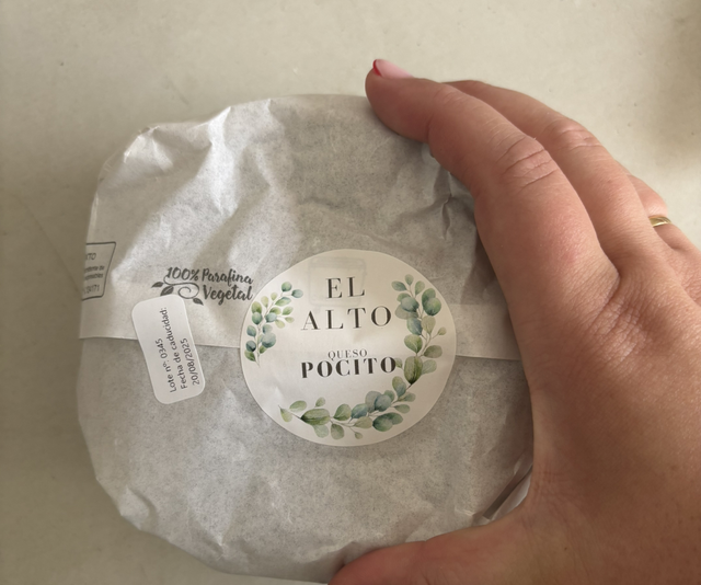 Queso madurado gran formato Pocito