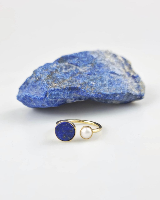 Anello Riflessi di Luna in Lapis e Perle
