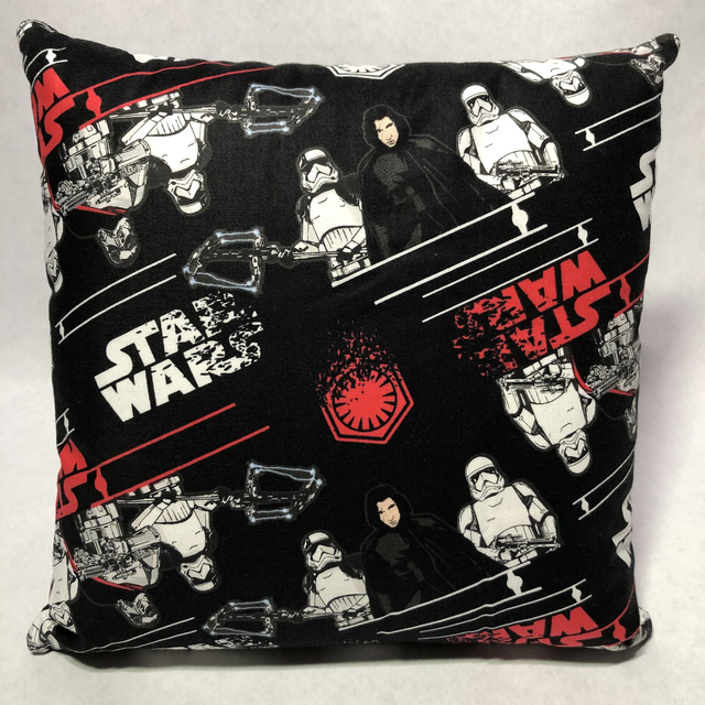 Star Wars - Kylo Ren &amp; Troopers