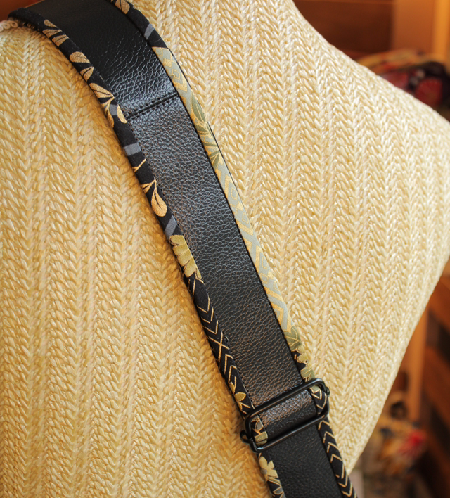 Sac demi lune simili cuir noir / Le petit atelier de Maya