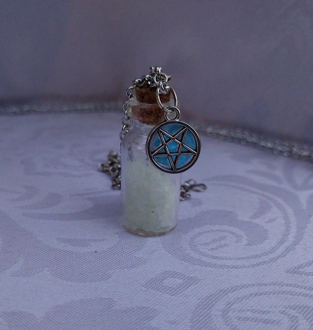 Collier fiole "potion de sorcière"