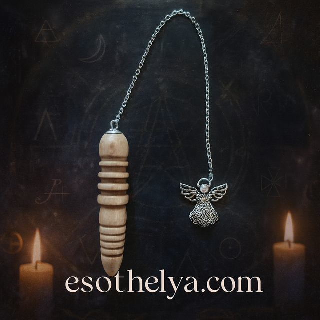 Pendule 38 en bois de cerisier