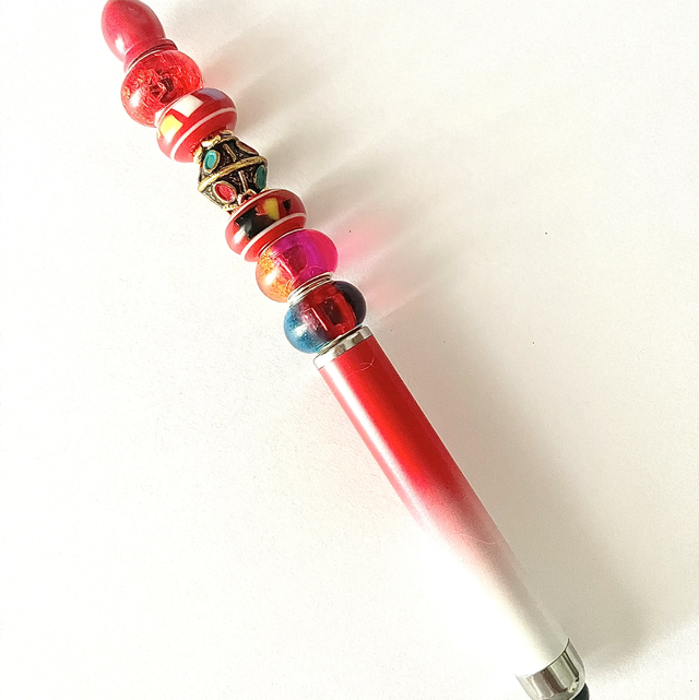 S8 - Stylo à perles