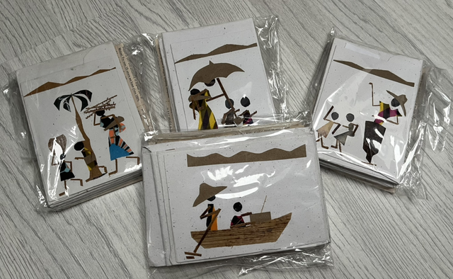 Card sets (mixed pack of 8)