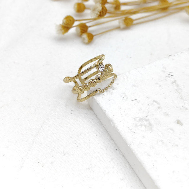 Bague triple avec chaîne 