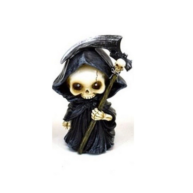 Faucheuses avec faux et crâne