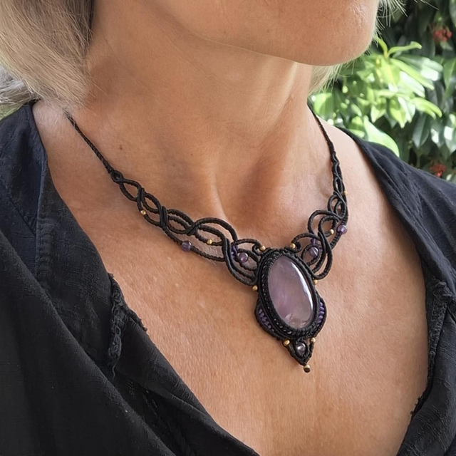 AmĂ©thyste đ SĂ©rĂ©nitĂ©