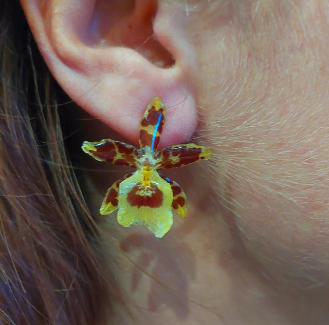 Boucles d’oreilles Orchidée – Bijou floral fait main