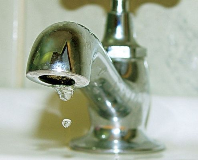 Toilet/Fontein kraan vervangen (Vast tarief)