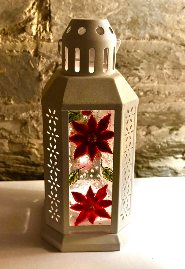 Christmas Lantern - Poinsettia, Holly, Mistletoe &amp; Snowdrops