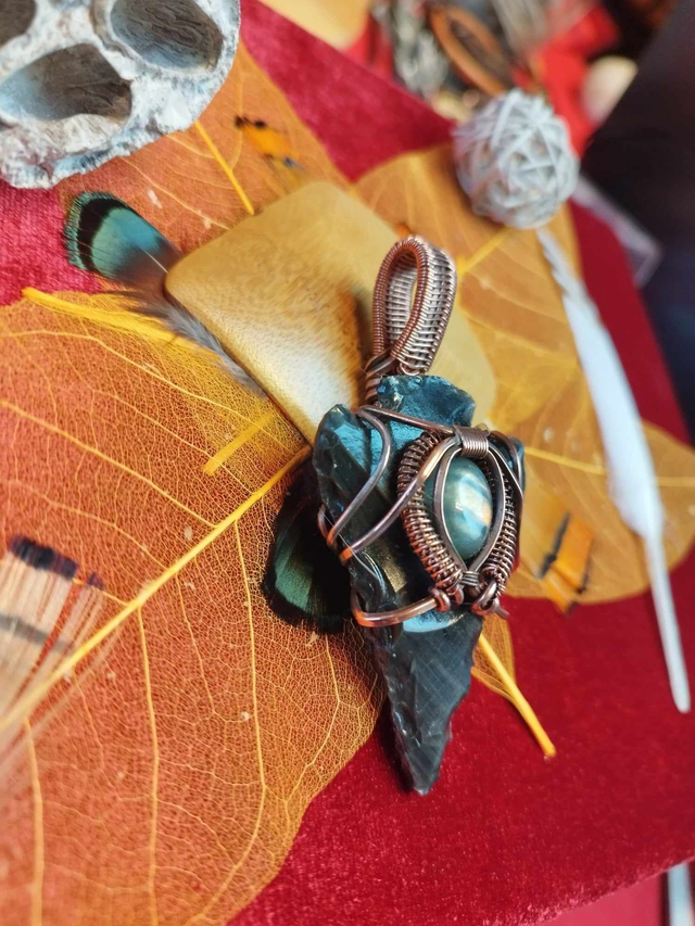 Pendentif flèche
