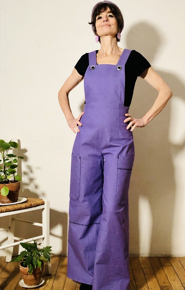 Salopette mauve à boutons  