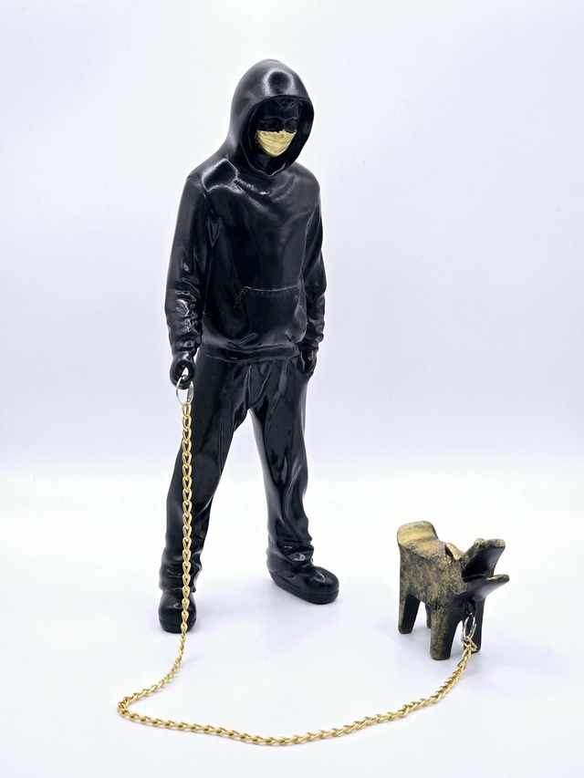 564. Banksy style Choose your weapon inspired Figure