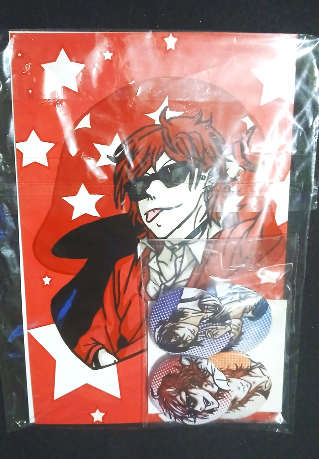 Yarichin bitch club Lots carte postal et badge 