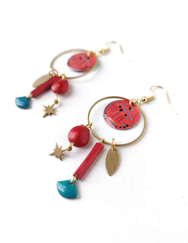 Créoles Upcyclées en Carte de Tarot, Chambre à air de tracteur et Perles Recyclées - Ethniques