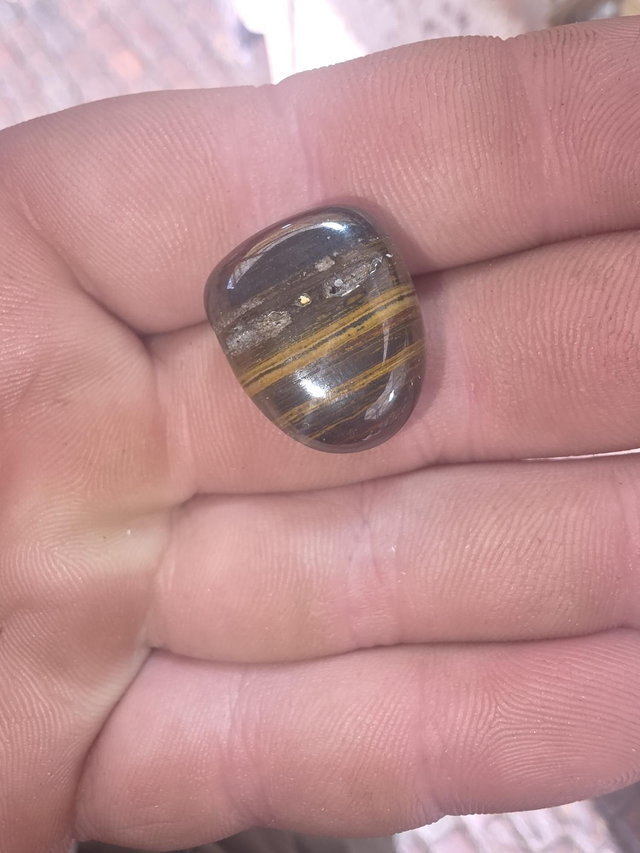 Banded iron tumblestone