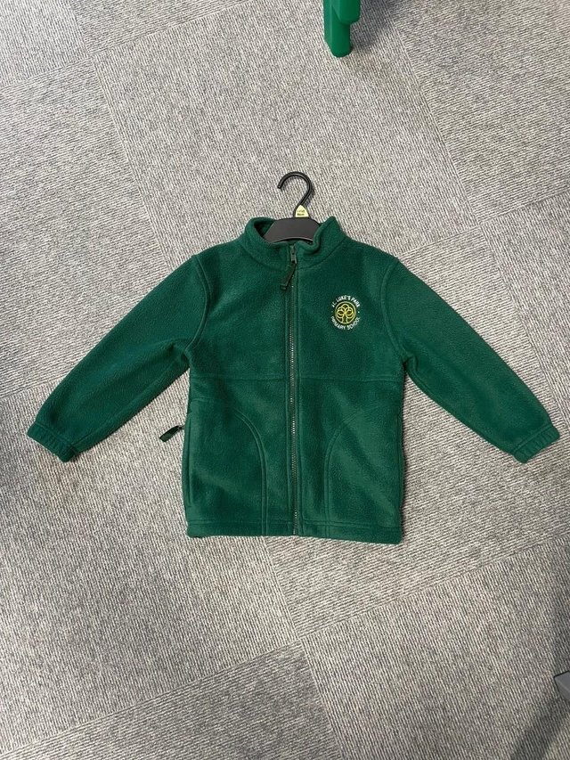 Logo Green Fleece